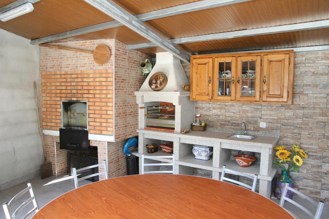 Casa Da Pizzaria Apartment Carapito Luaran gambar