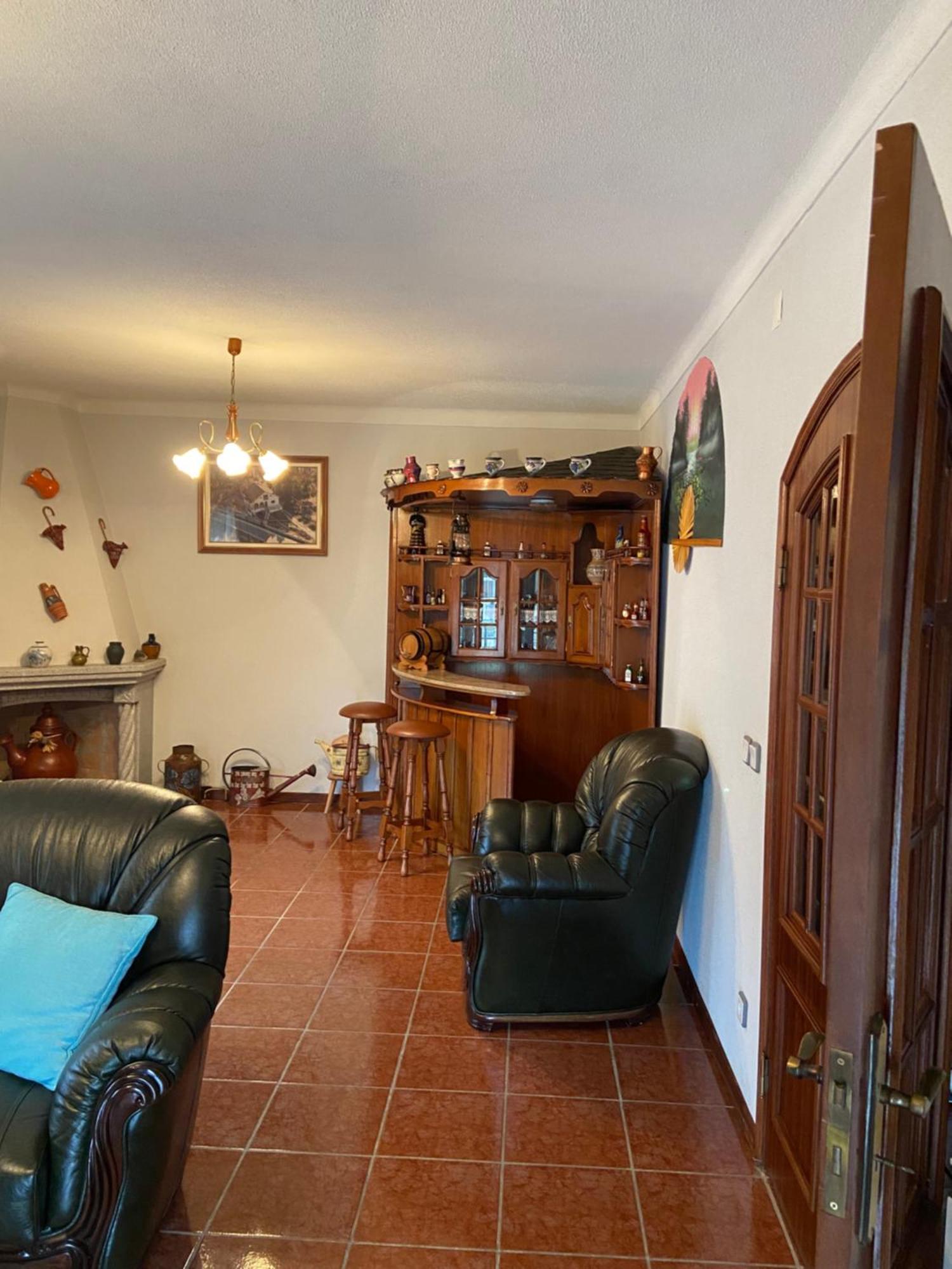 Casa Da Pizzaria Apartment Carapito Luaran gambar