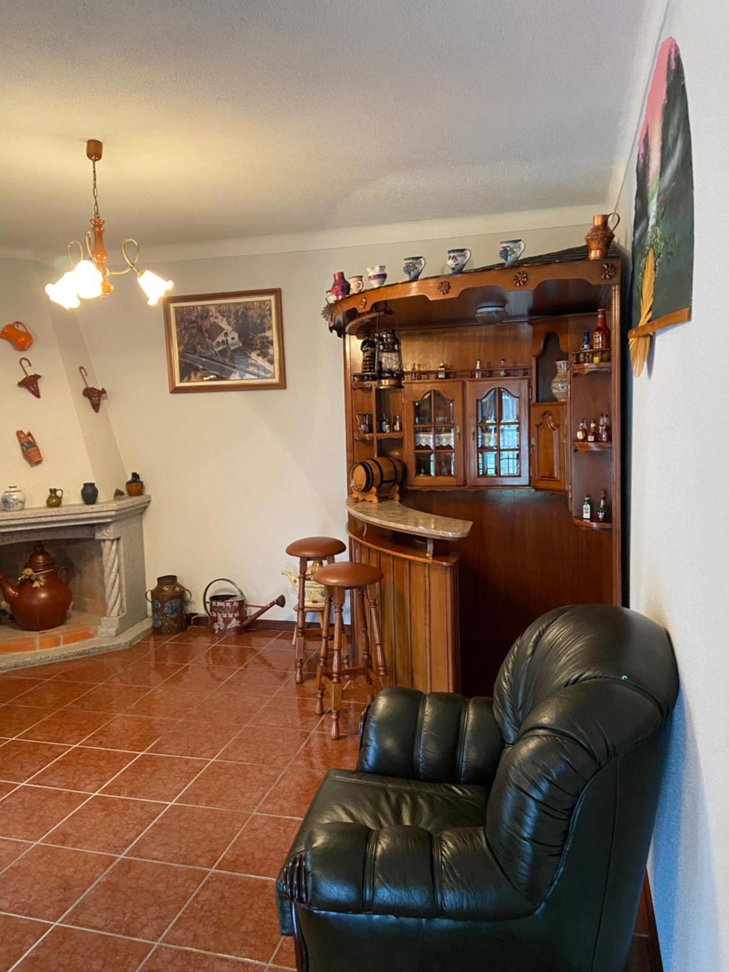 Casa Da Pizzaria Apartment Carapito Luaran gambar