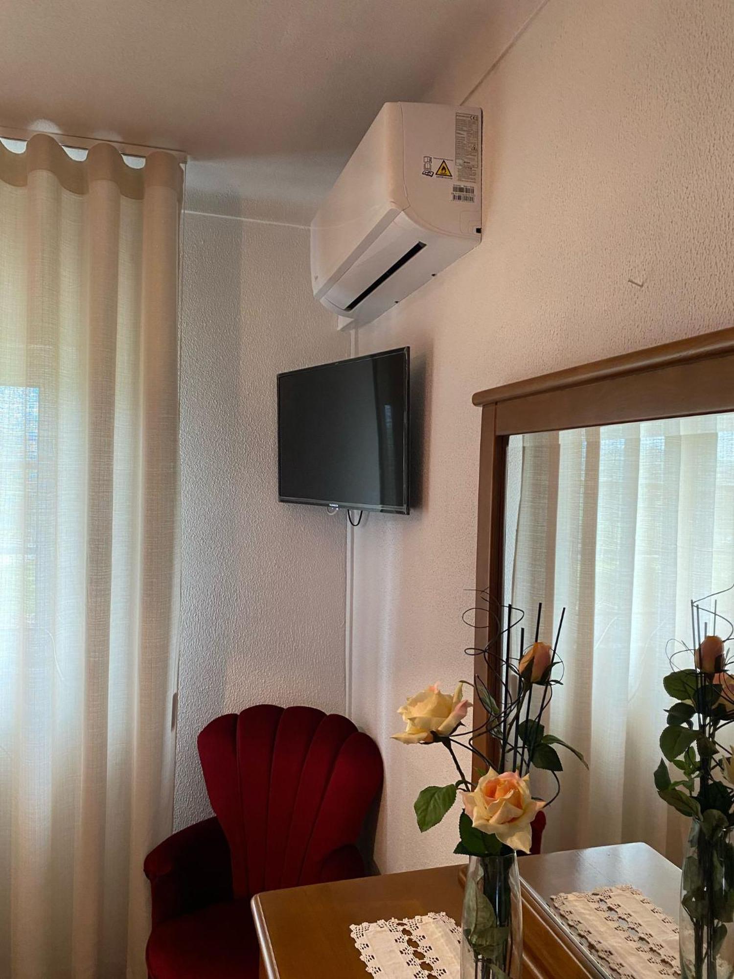 Casa Da Pizzaria Apartment Carapito Luaran gambar